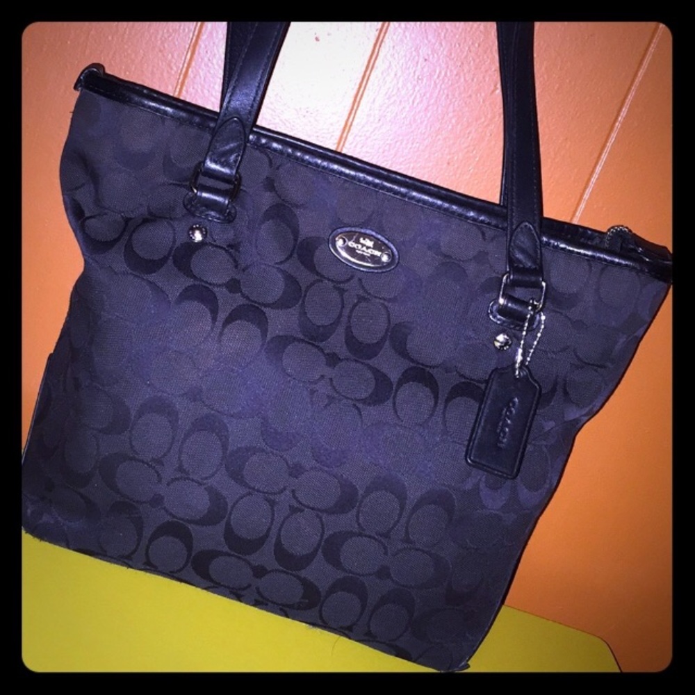 Coach purse